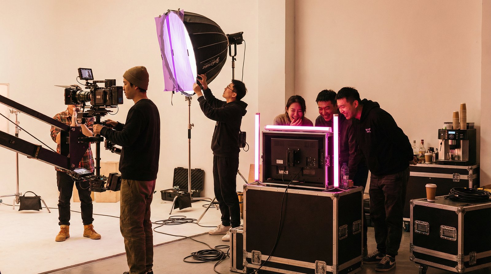 四虎原创微电影传媒